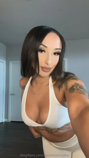 Sweetassnicoleee