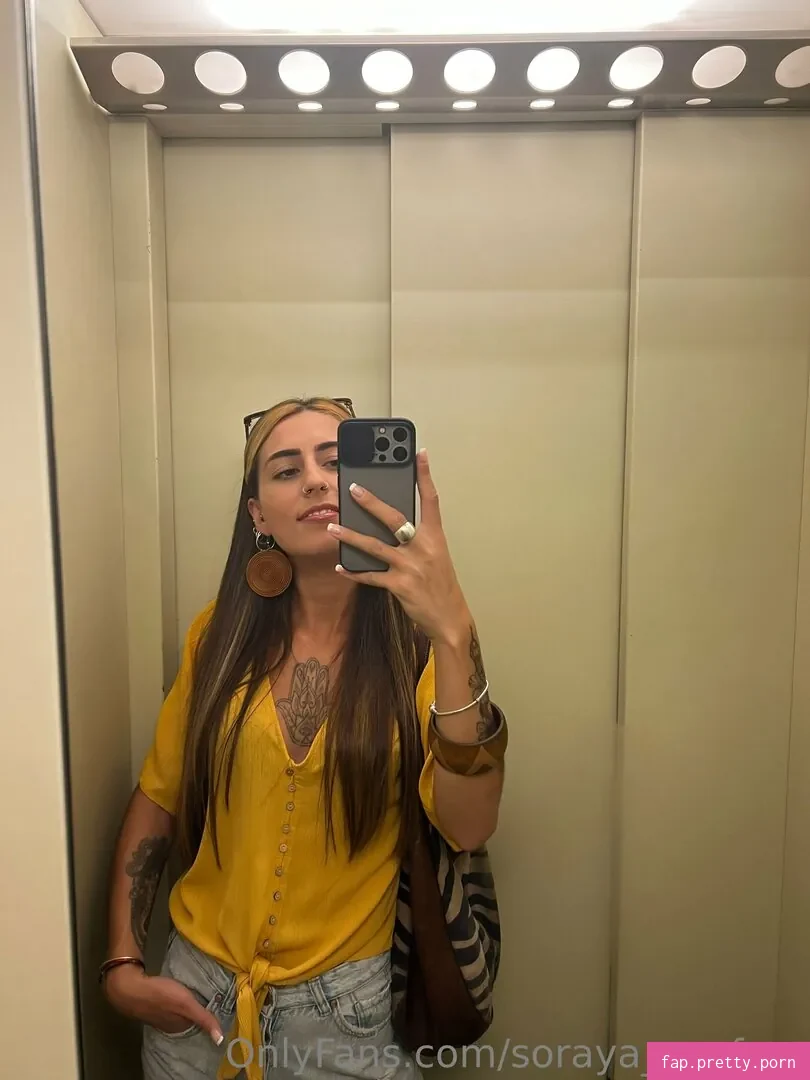 soraya_xxxfree - Photo #32