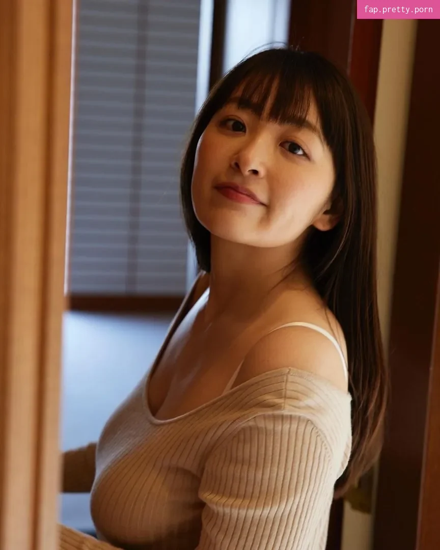 Saki Yanase - Photo #37