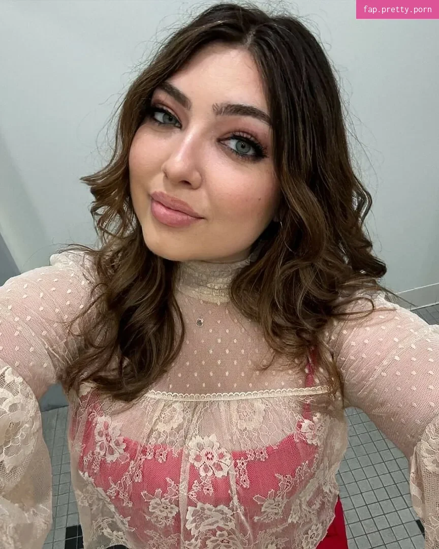 Shelby Young - Photo #62
