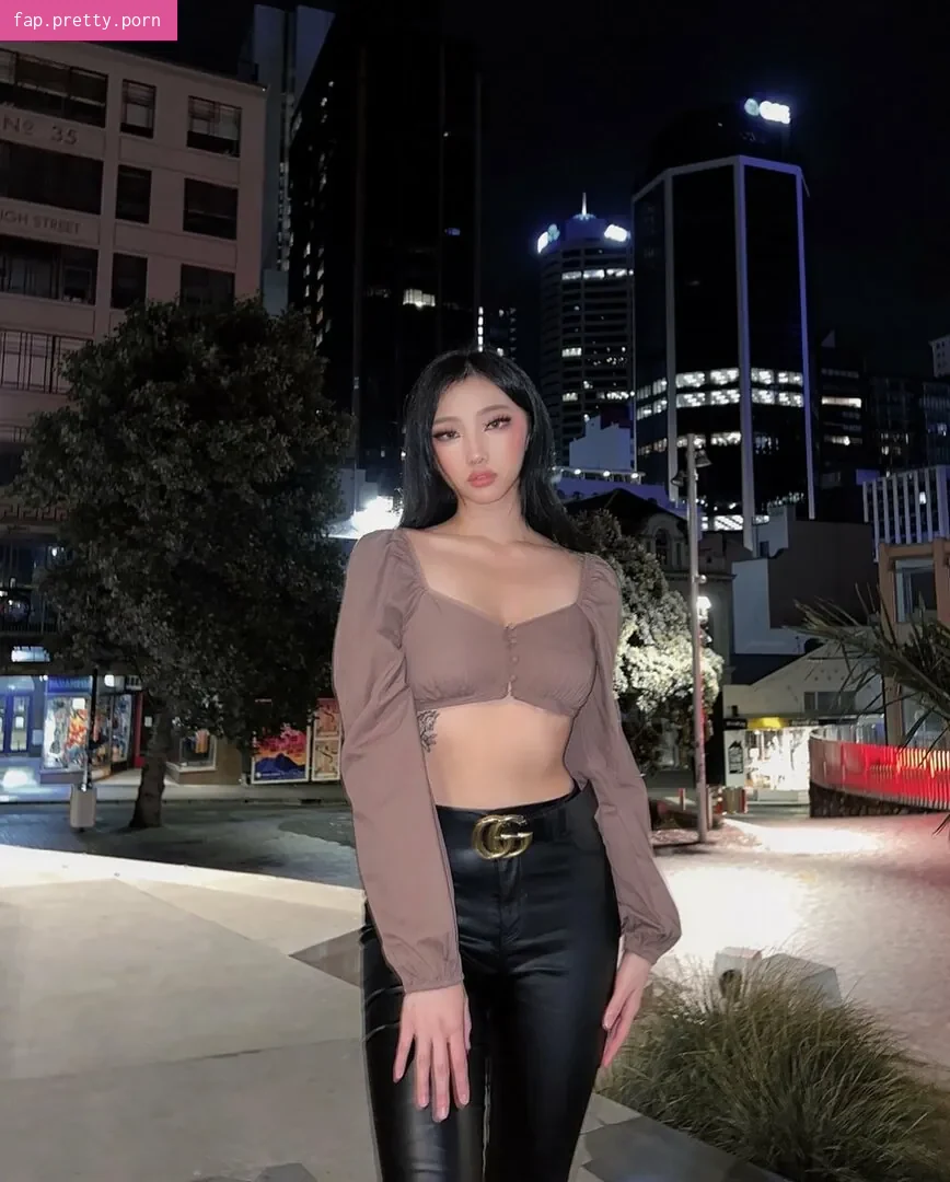 Sharon.zxt - Photo #26