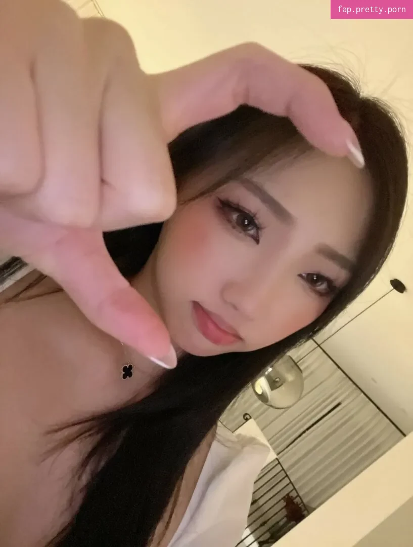 Sharon.zxt - Photo #33