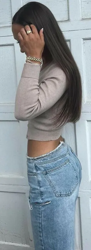 Stephanie Zustovich