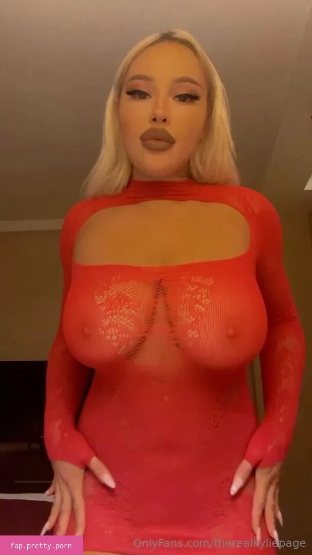 therealkyliepage - Photo #21