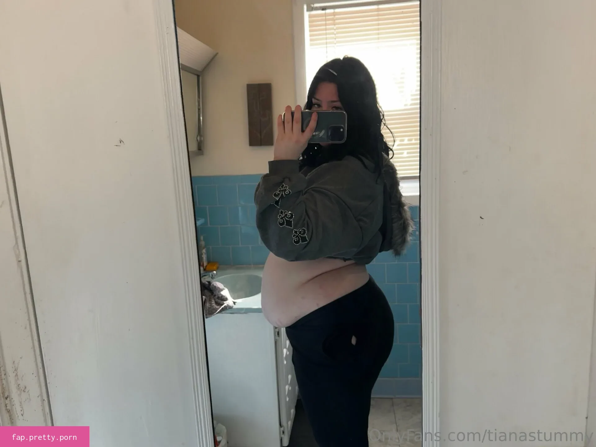 tianastummy - Photo #48