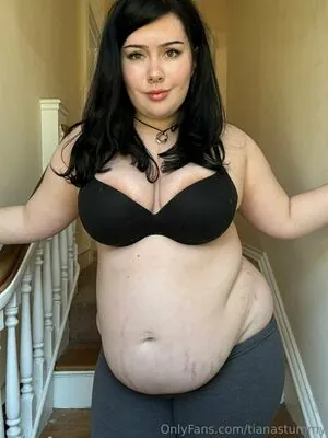 tianastummy