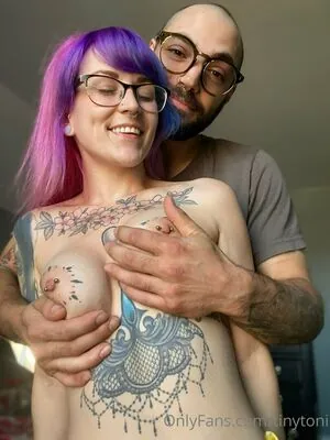 tinytoni