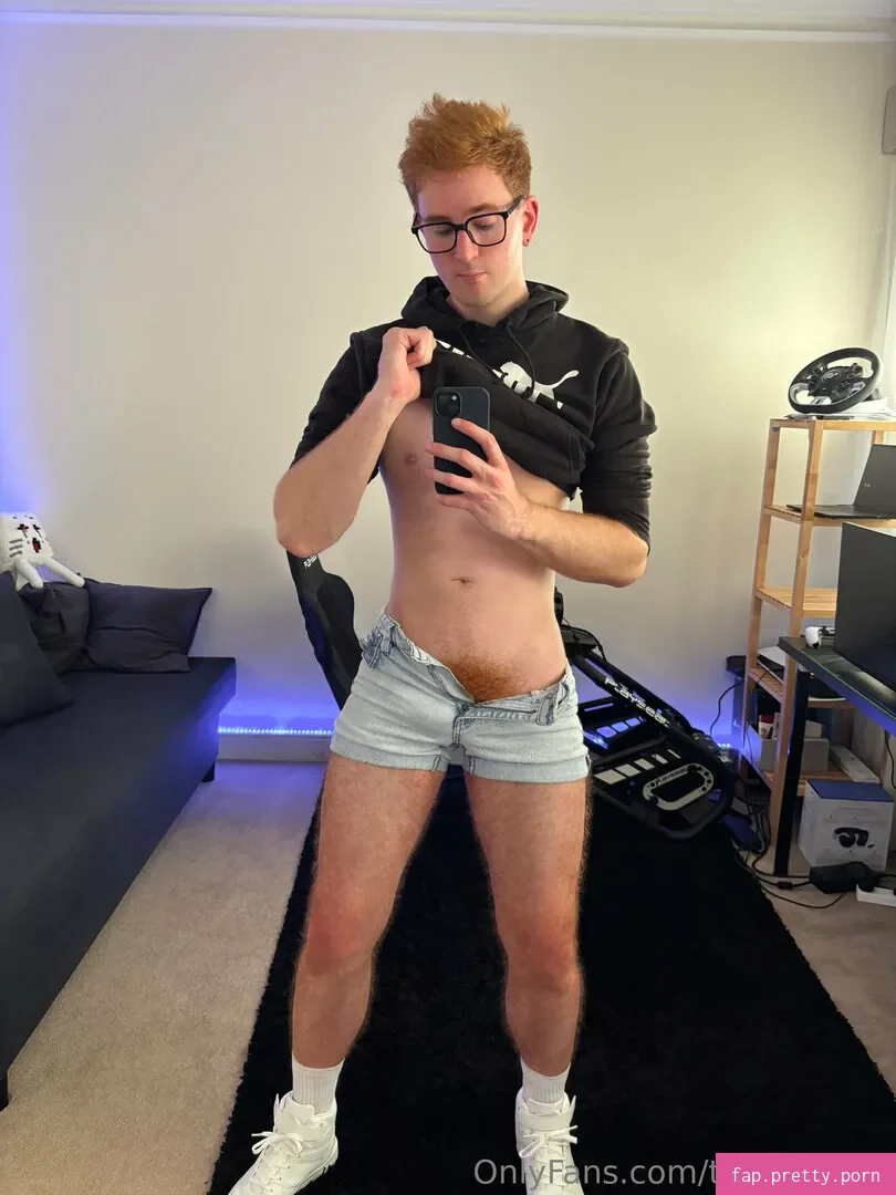 tommykyra - Photo #14
