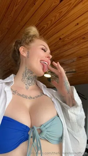 Thefemalebossofficial