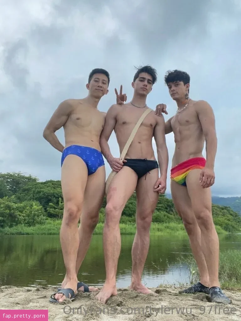 tylerwu_97free - Photo #18