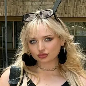 TalkFastEllie