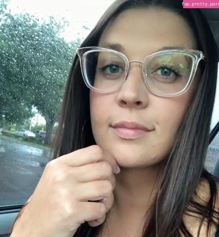 tallnerdywoman - Photo #52