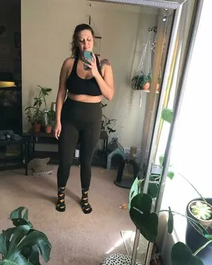 tallnerdywoman