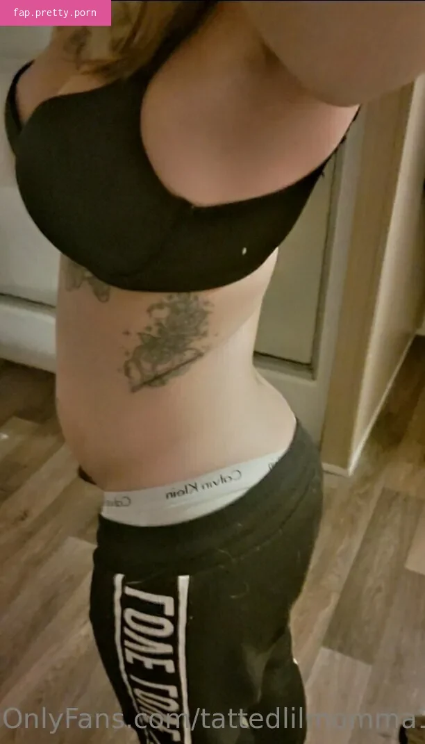 tattedlilmomma1990 - Photo #38