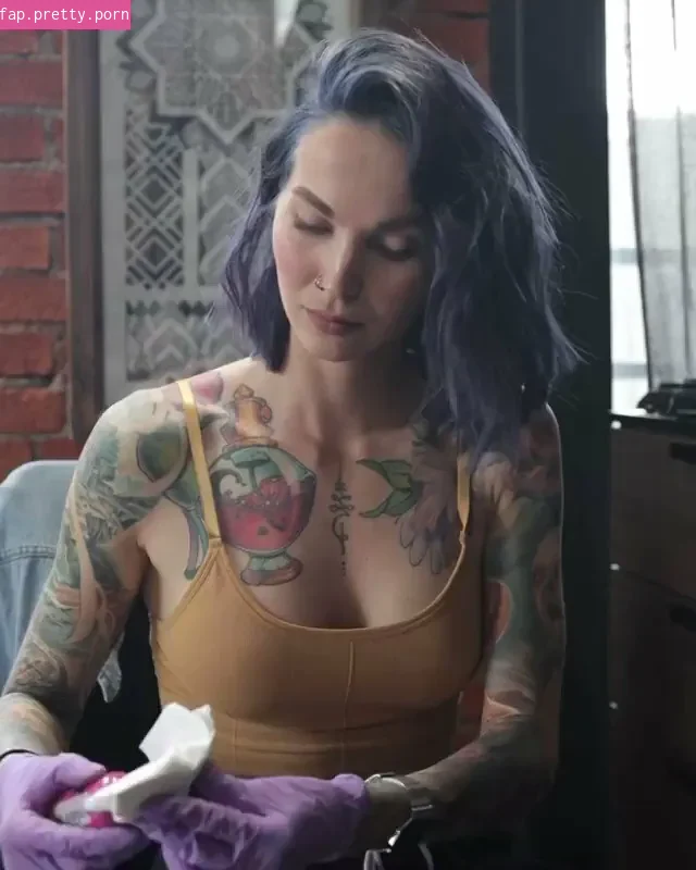 Tattoo Artists - Photo #40