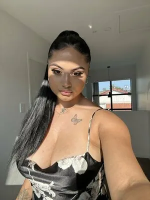 taylaraywhite