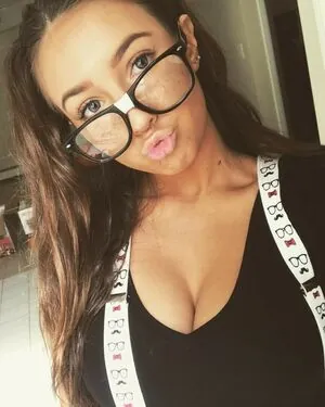Taylor Alesia