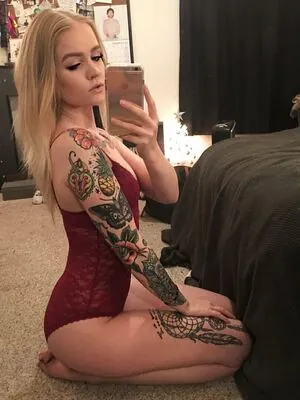 Taysux