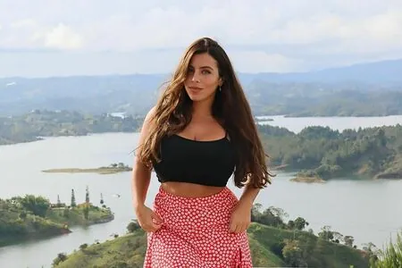 Tami Bar