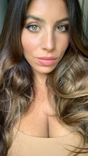 Tami Bar