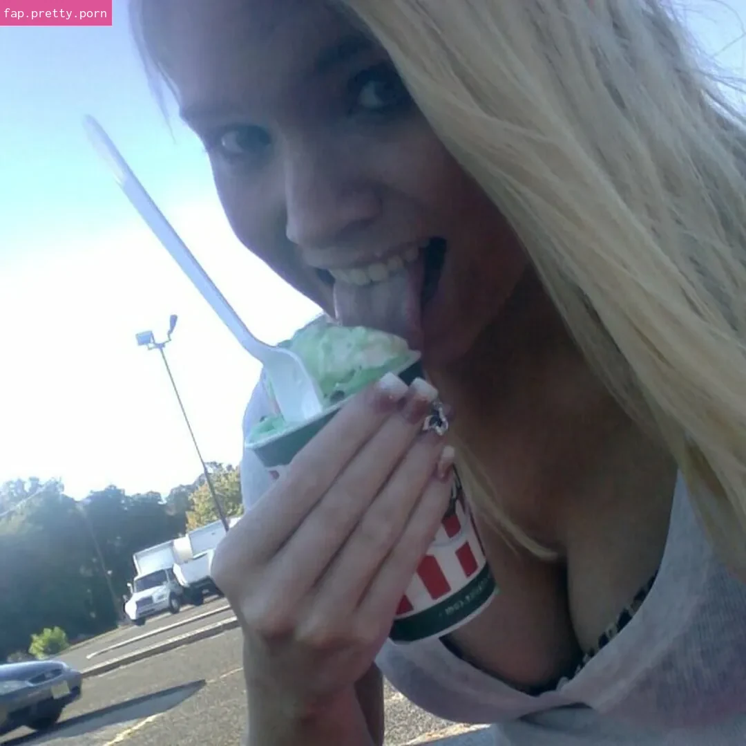 Tiff Bannister - Photo #09