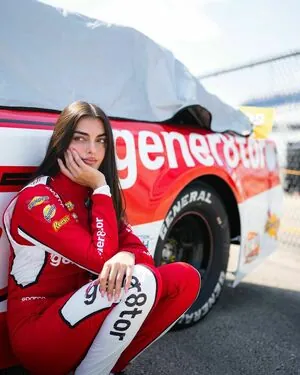 Toni Breidinger