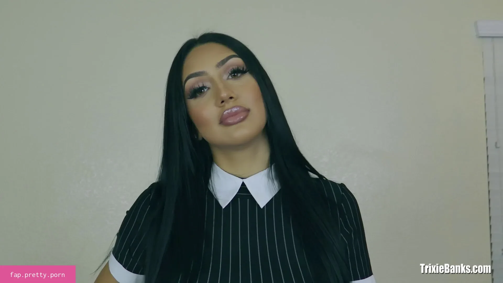 Trixie Banks - Photo #37