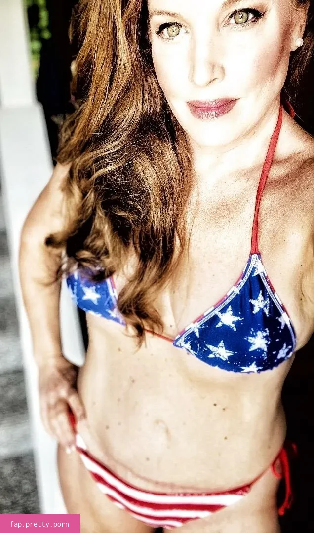 Tammera Carter - Photo #05