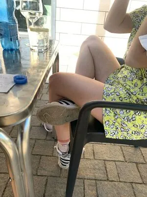 trixiebee_dirtysocks