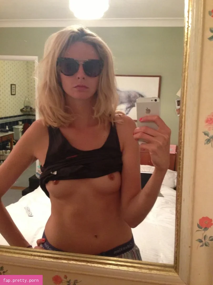 Tamsin Egerton - Photo #31