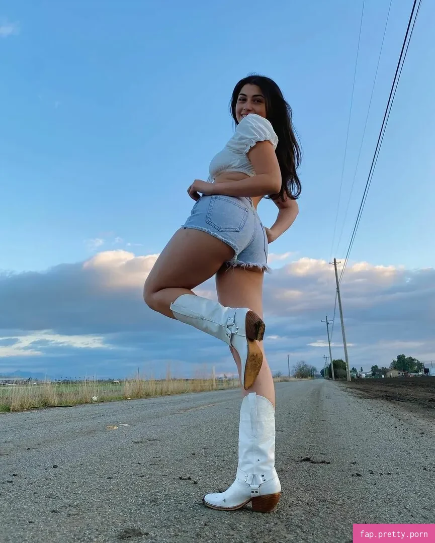 Tay Estrada - Photo #28