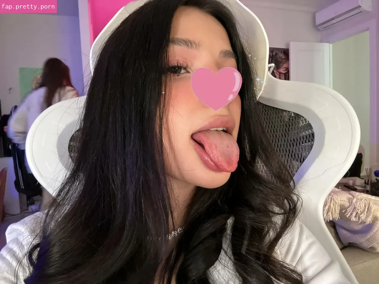 tenderlybae - Photo #42