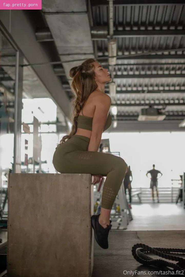 tasha.fit2 - Photo #08