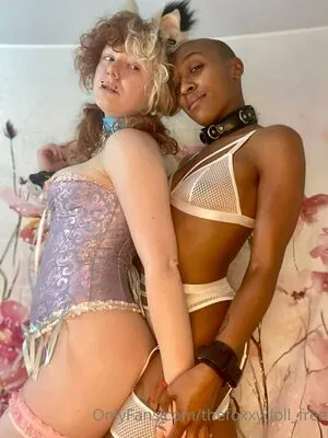thefoxxydoll_free