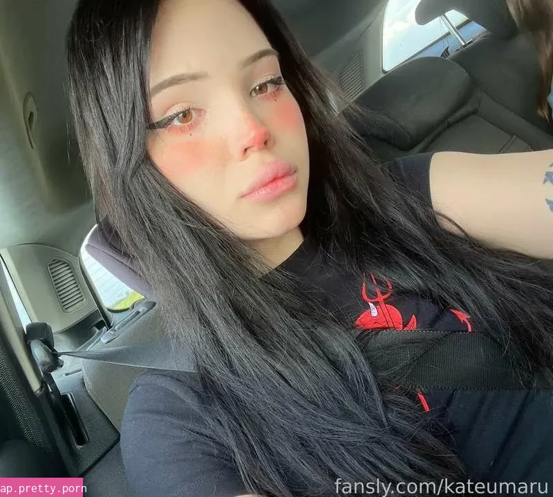 Trans Girl Kate - Photo #31