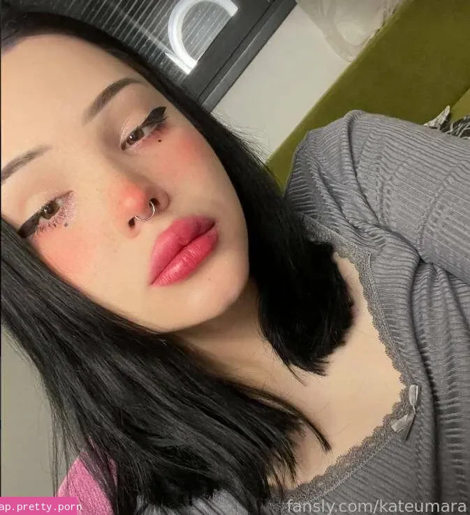 Trans Girl Kate - Photo #38