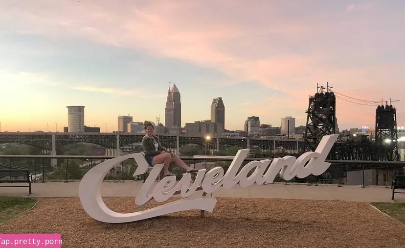 Tara Hansen - Photo #73