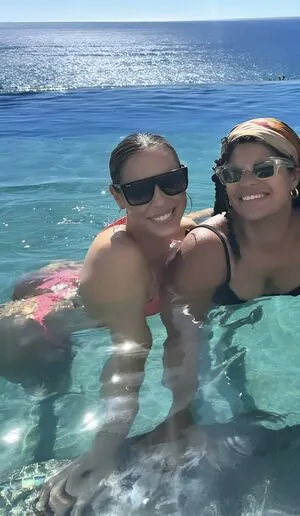 Texas hotwife Robyn.witha.y