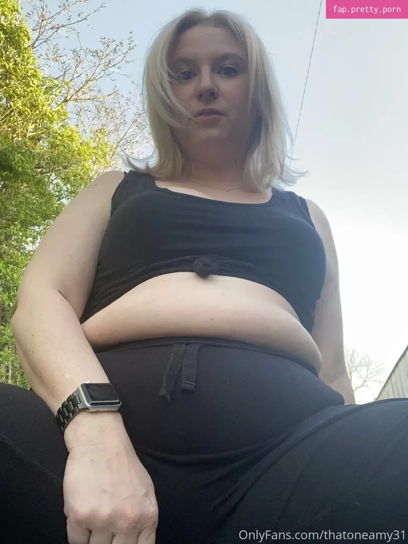 thatoneamy31 - Photo #02