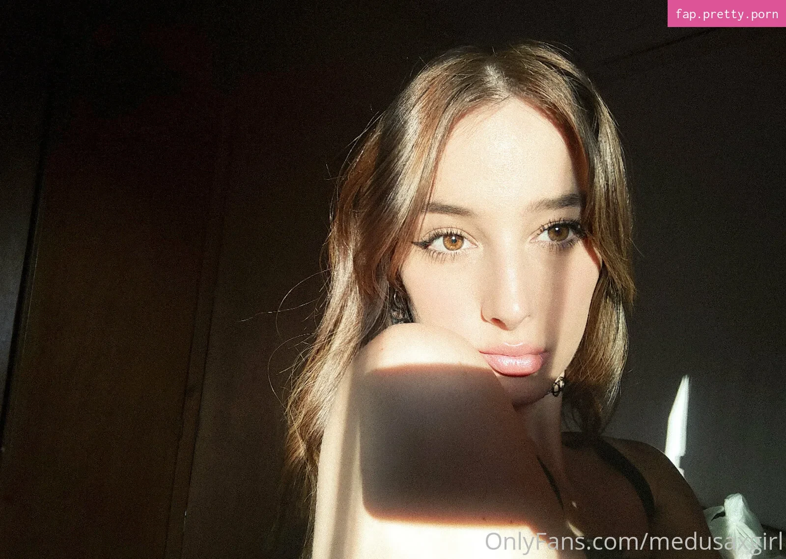 theblessedgirl - Photo #08