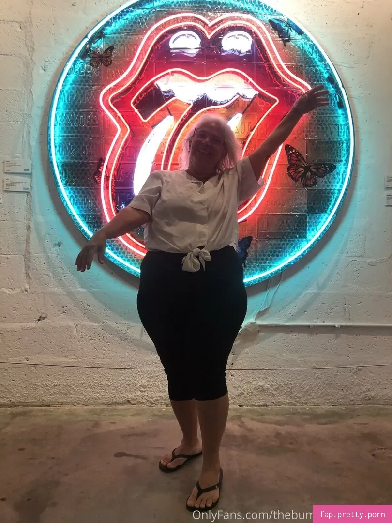 thebumbumbaroness - Photo #10