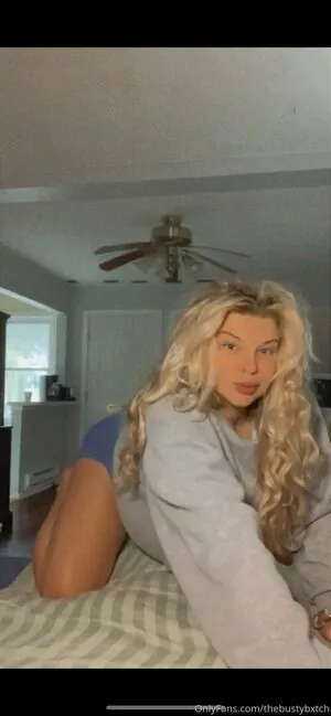 thebustybxtch