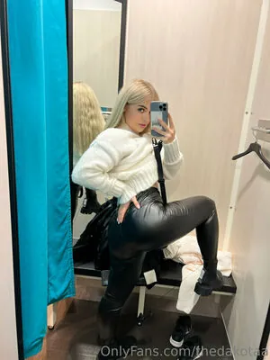 thedakotaa