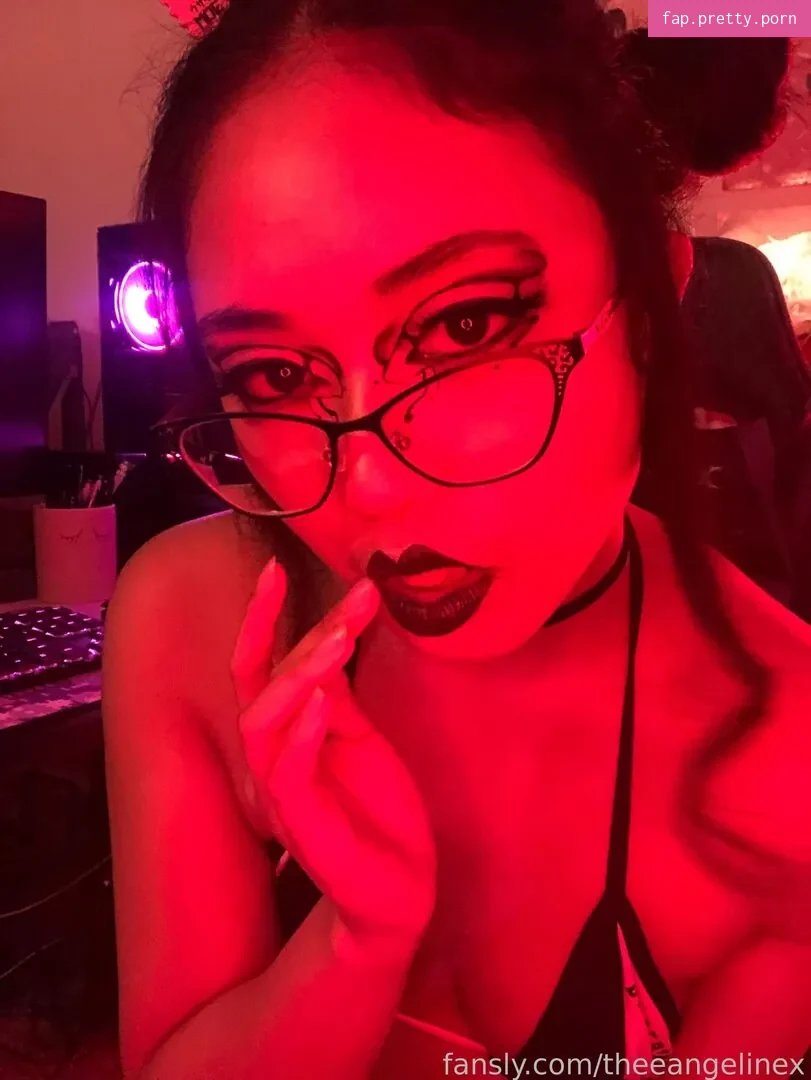 theeangelinex - Photo #31