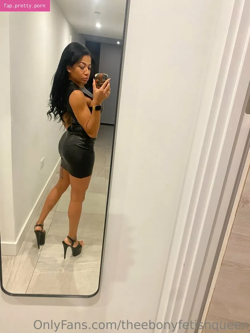 theebonyfetishqueen - Photo #08