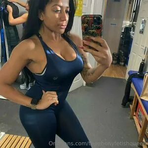 theebonyfetishqueen