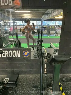 theebonyfetishqueen