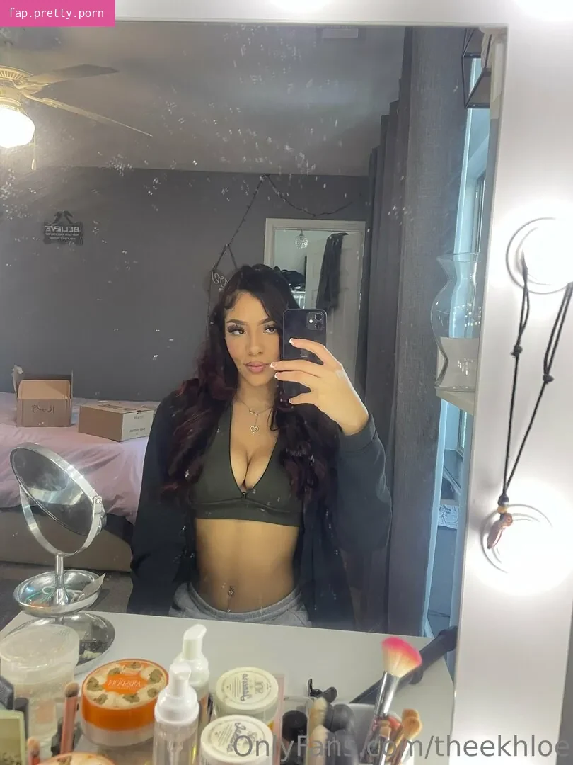 theekhloe - Photo #18