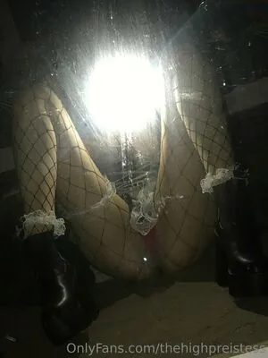 thehighpreistess