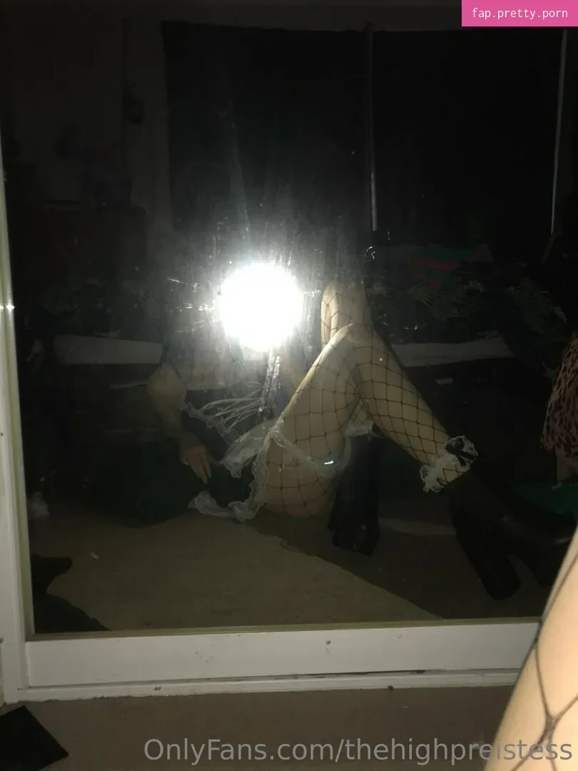thehighpreistess - Photo #05